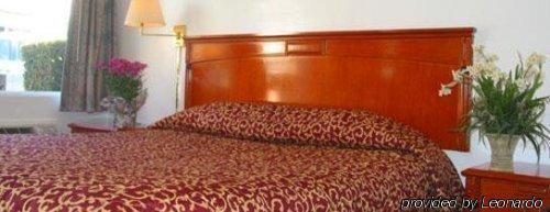 Rose Bowl Motel Los Angeles Chambre photo
